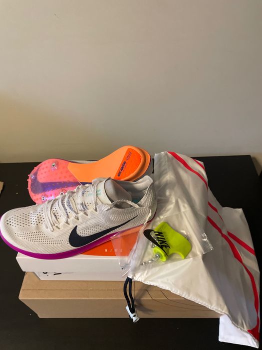 Шпайкове Nike
Dragonfly 2 
Athletics
Distance
Spikes