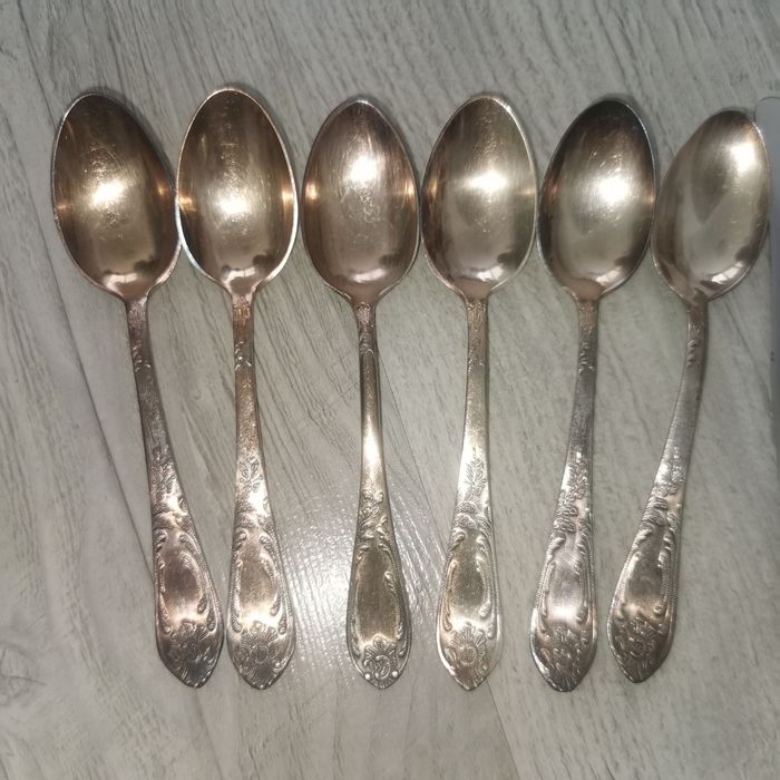 Set tacâmuri vintage argintate