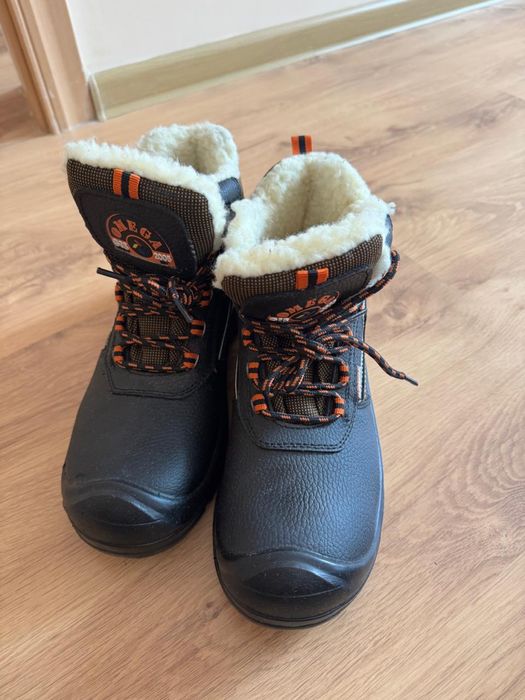 Сефти ботинки новые 42 р