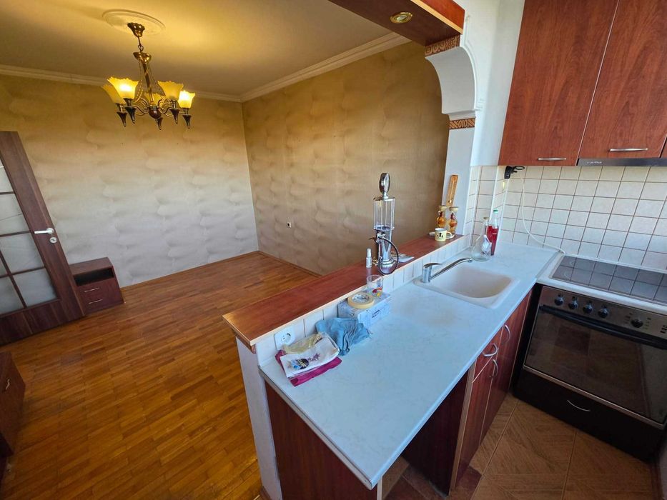 Двустаен апартамент, 64кв.м, Пазара