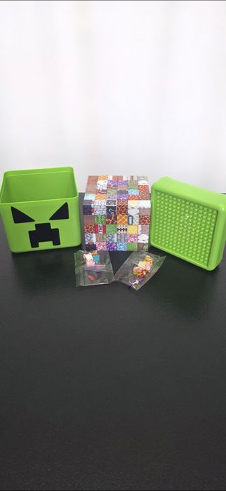 Set cuburi magnetice + cutie depozitare Minecraft Creeper/ TNT + figurine