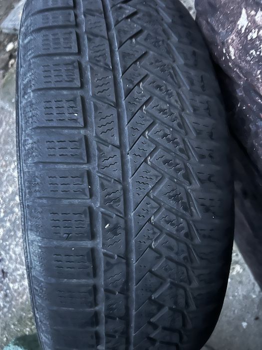 Continental 215 65 16 de iarna