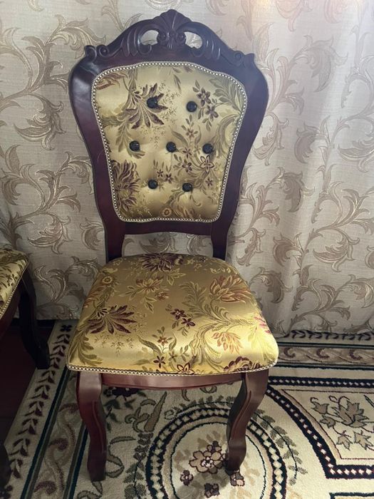 Стулья 8 штук срочно