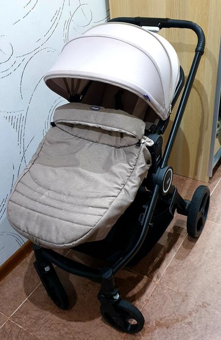 Продам коляску Chicco Bestfriend 2в1