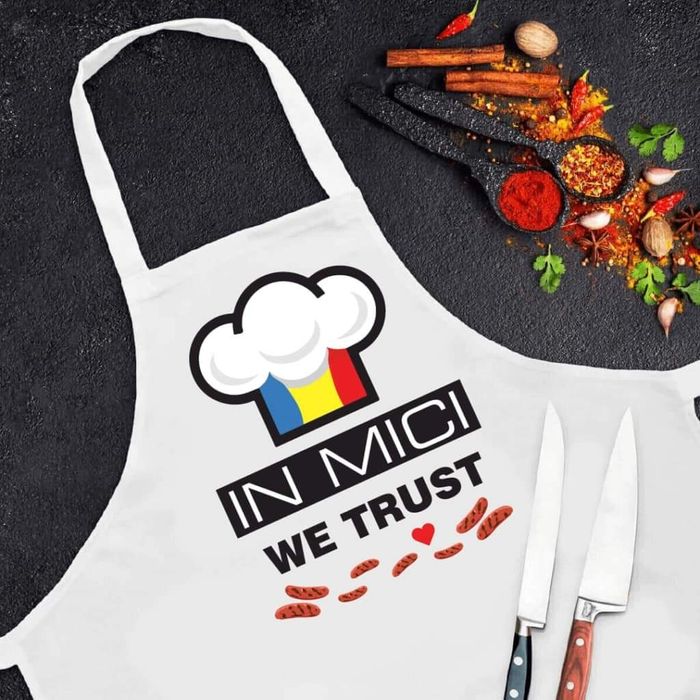 Modele șorț personalizat