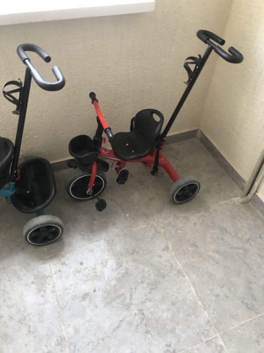 Детский велосипед и коляска