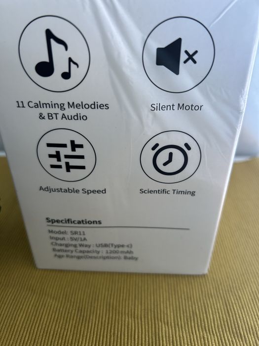 Бебешка люлка с успокояващи звуци