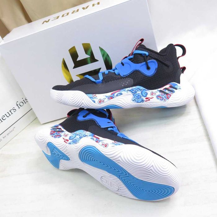 Оригинални баскетболни обувки  ADIDAS HARDEN STEPBACK 3     EU43 1/3