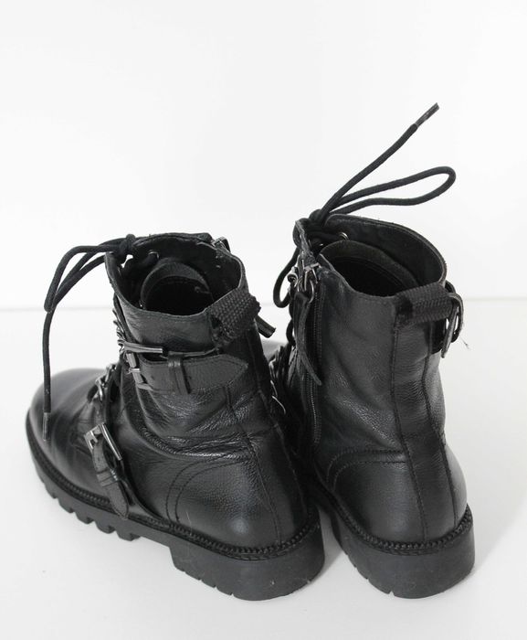 Bocanci ZARA din piele, mar 36