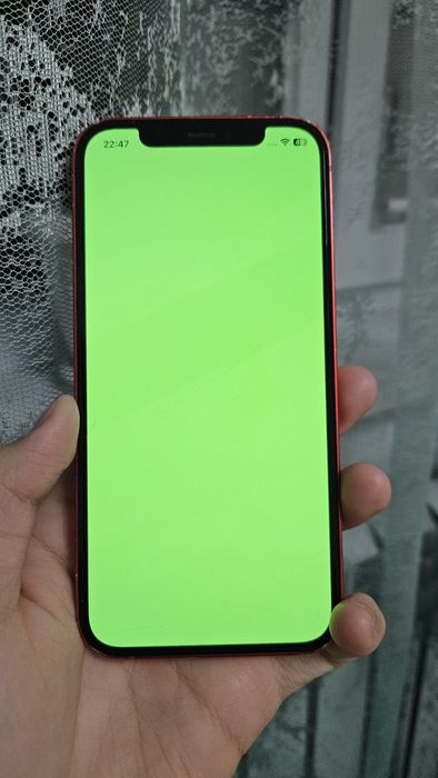 Срочно продам iPhone 12 64Гб оригинал