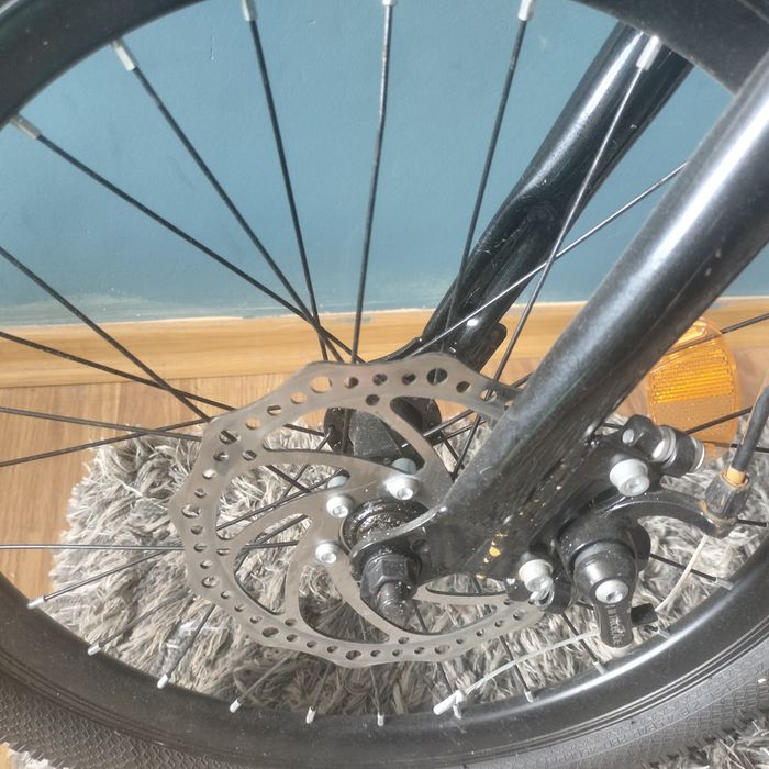 Bicicletă Pliabilă TRIOBLADE – Roți 20", 7 Viteze, Frâne pe Disc