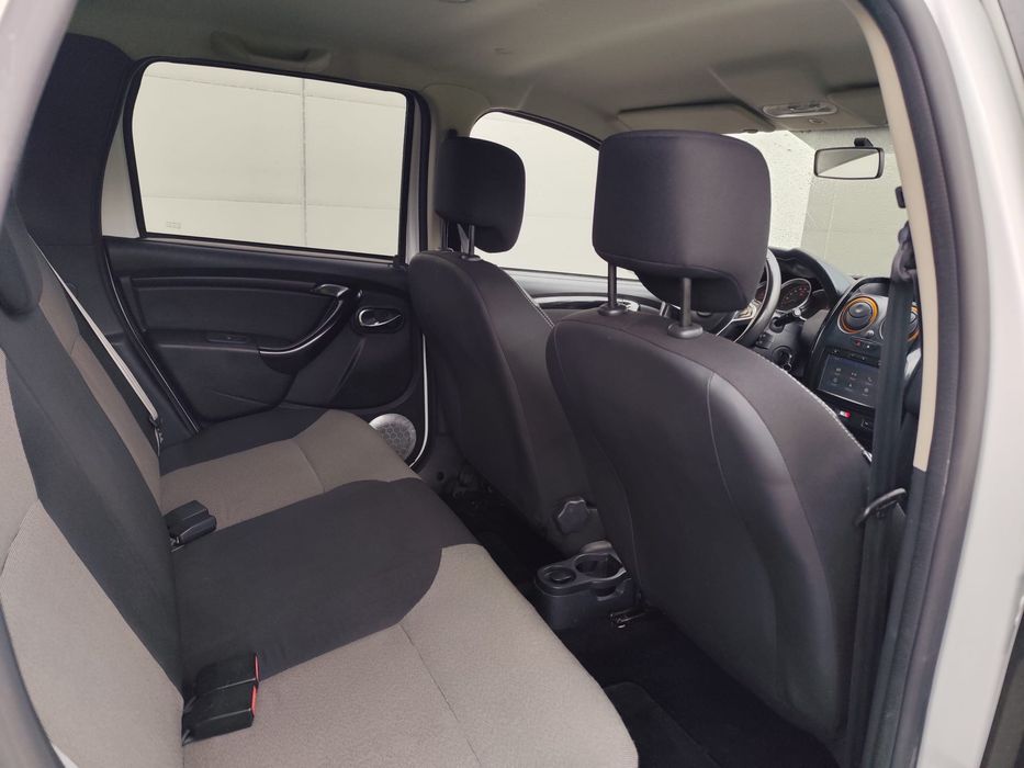 Vând Dacia Duster 1.5 2017