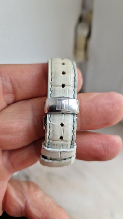Tissot T-trend light blue auto