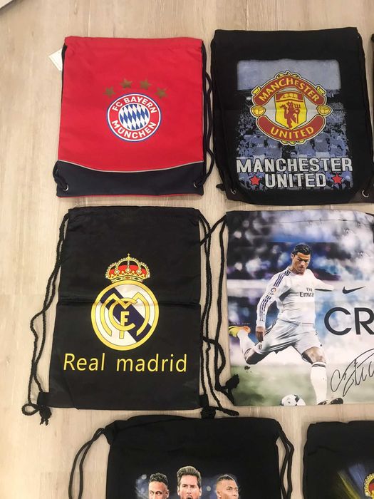 Футболни мешки на различни футболни отбори и футболисти