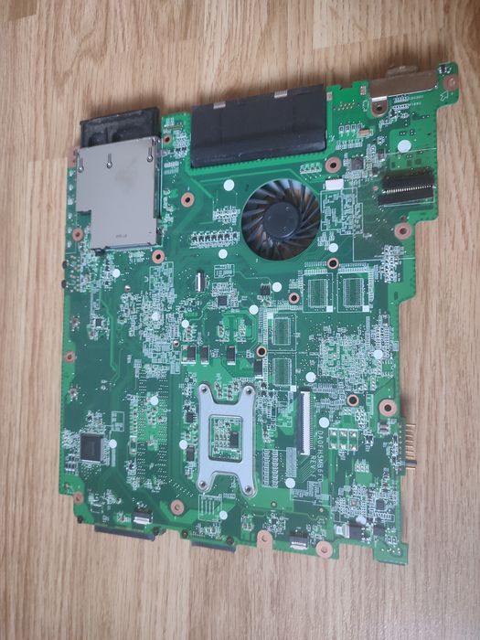Placa de baza Laptop Fujitsu Siemens A531 AH531  i-uri a doua Generație