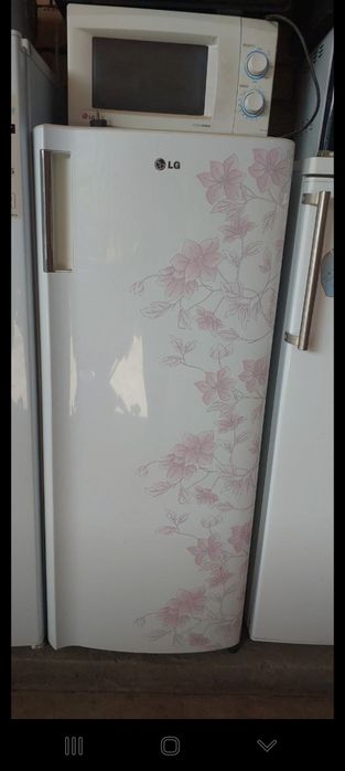 Холодилник LG Artel  продаётся работает ОТЛИЧНОЕ
