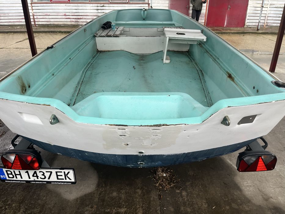 Лодка Boston Whaler 13”