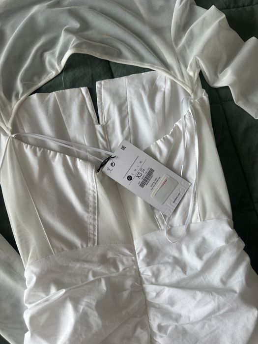 Бяла рокля Bershka (zara,pull&bear, mohito, h&m)