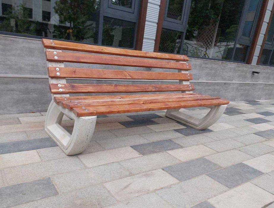 Бетонные cкамейки и урны для парков и садов