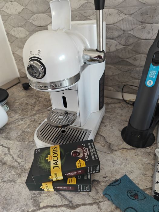 KitchenAid Nespresso Coffee Machine Almond Cream