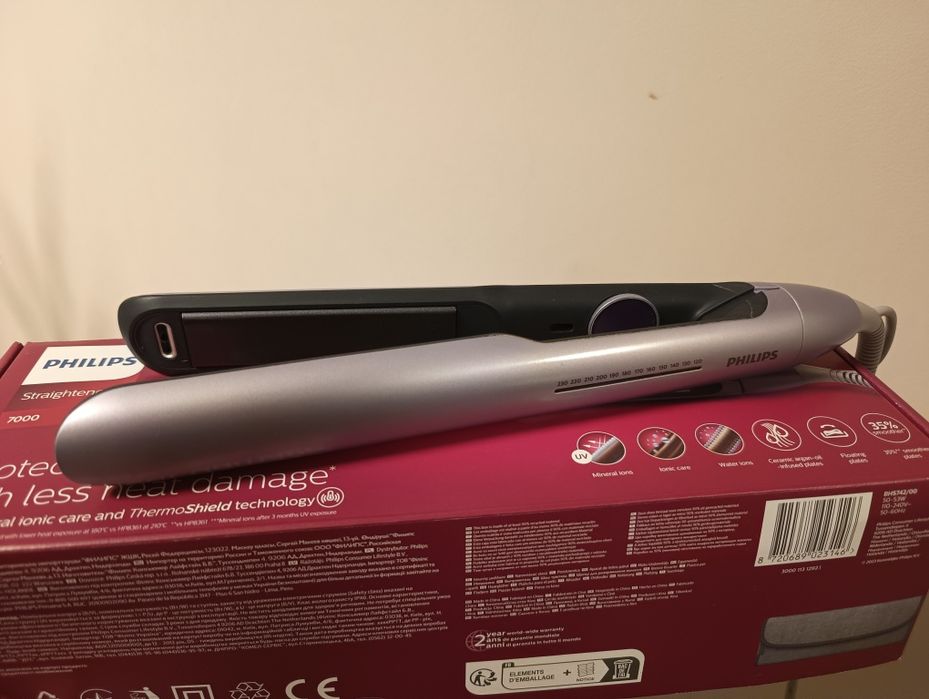 Преса за коса Philips 7000