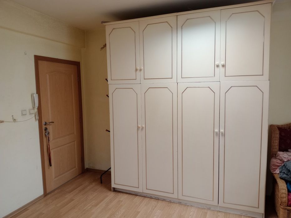 Под Наем Боксониера Супер Център Пазарджик (пешеходна зона)