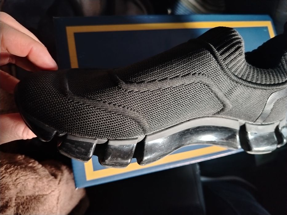 Макасини сатылады