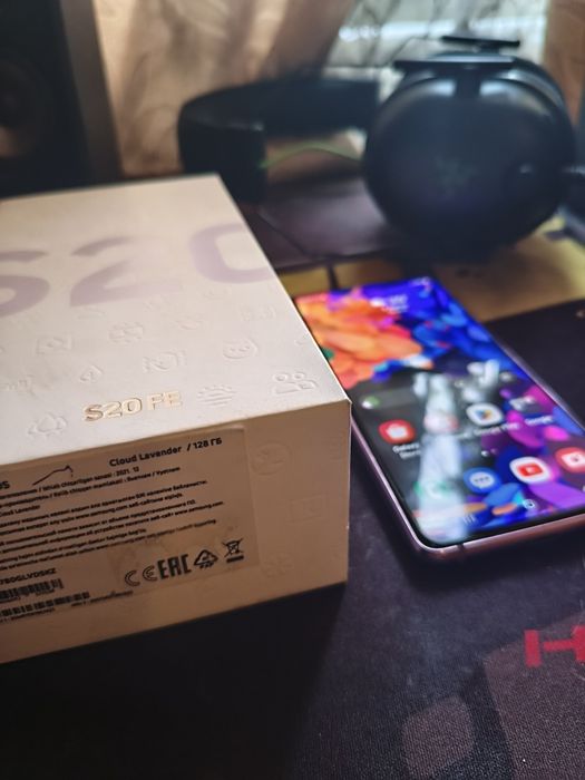 Samsung Galaxy S20FE новый