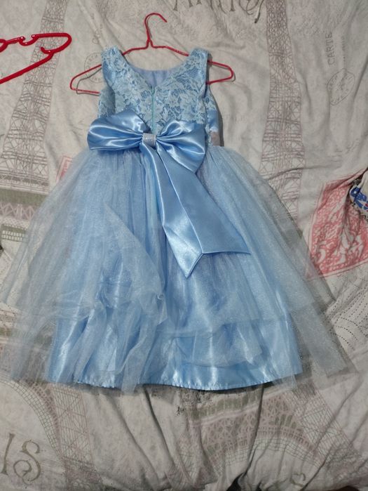Детска рокля, размер 134