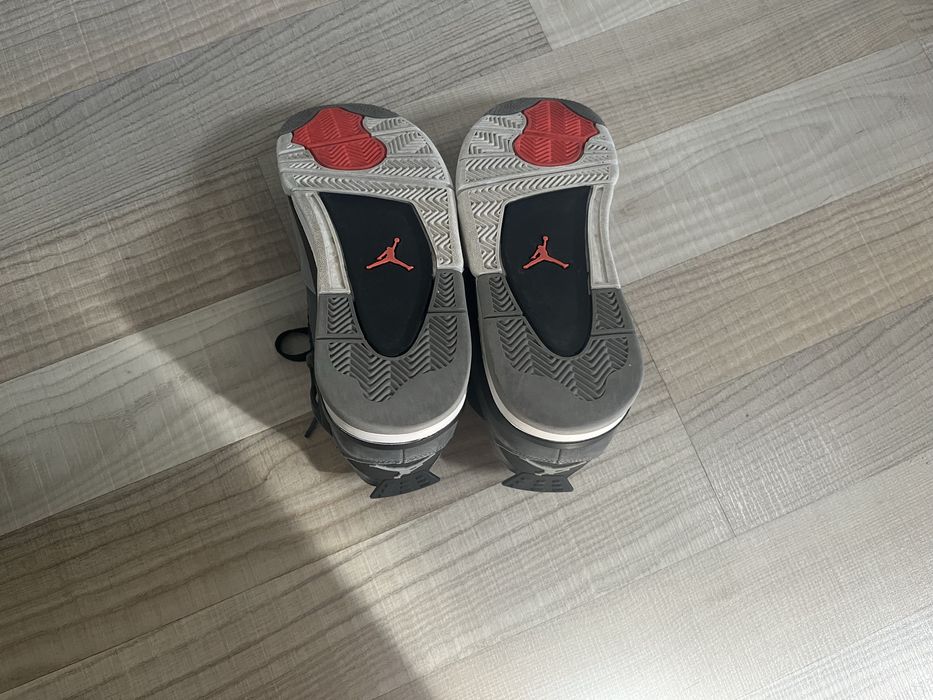 Jordan 4 infrared