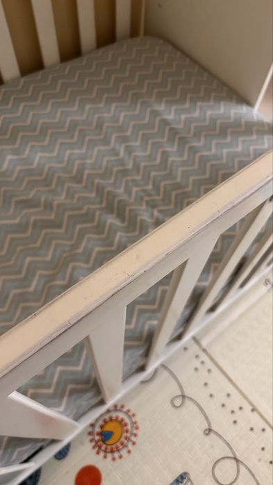 Детская кроватка