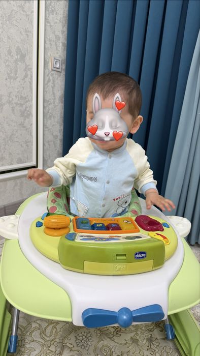 Xadinok , bolalar uchun yurishni o’rgatadigan stol