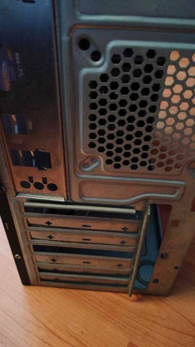 Компютърна ATX кутия