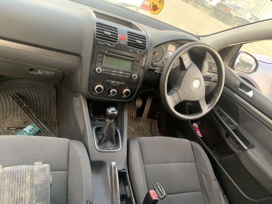 Фолксваген Голф 5 1.9 тди 105 коня  2007 год  код на мотора BKC