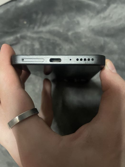 Продам телефон Redmi Note 13 C