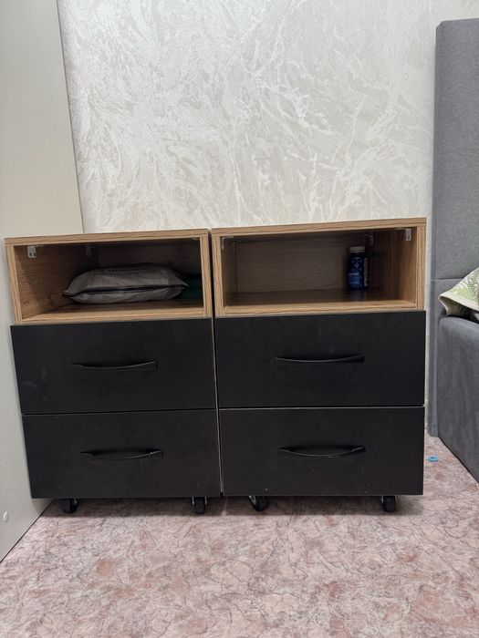 Комплект стол 2 тумбочка