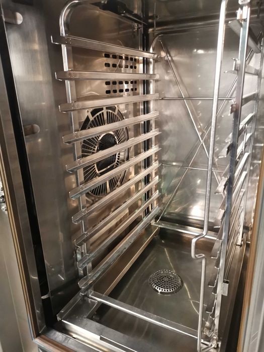 Rational SCC101G-Cuptor convectie/gastronomic 10 tavi, Convectomat gaz