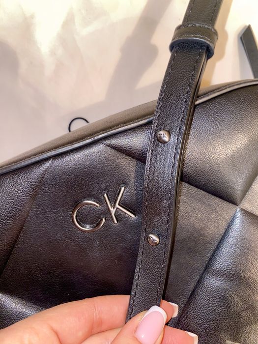 Оригинална чанта Calvin Klein