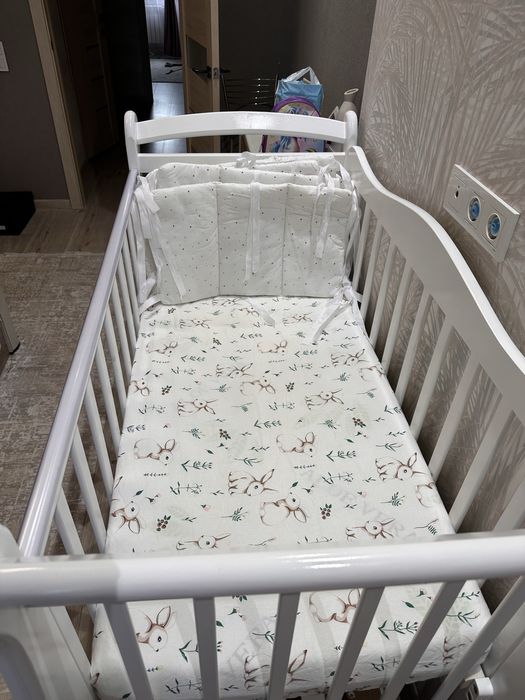 Продам детскую кроватку