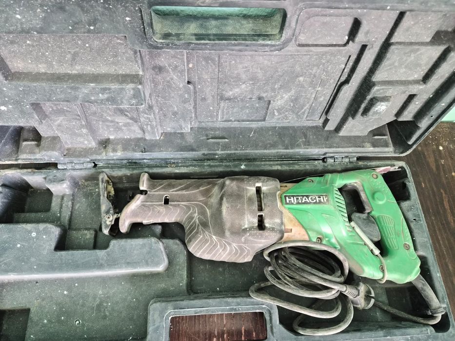 Fierăstrău sabie  Hitachi CR 13V2