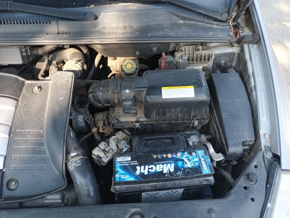 Dezmembrari  Kia CARNIVAL (VQ)  2006  > 2014