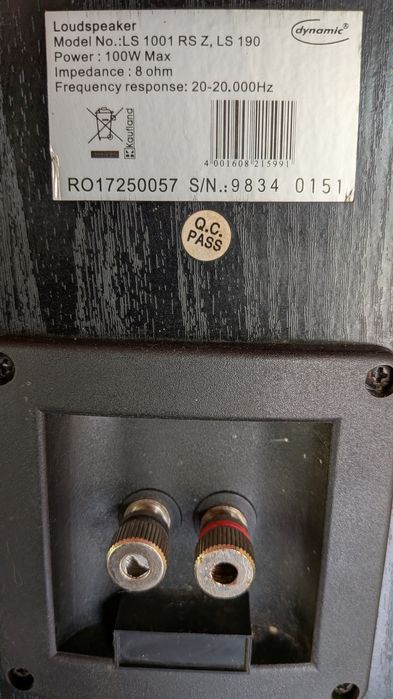 Vând boxe 2x100 W