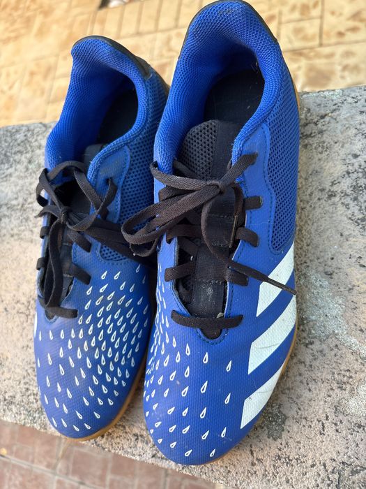 Adidasi de fotbal Adidas Predator