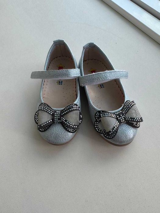 Детские туфли размер 24