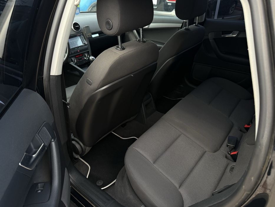 Audi A3 Attraction 1.4 TFSI 125CP^ 2011^ EURO 5^Carte service^GARANTIE