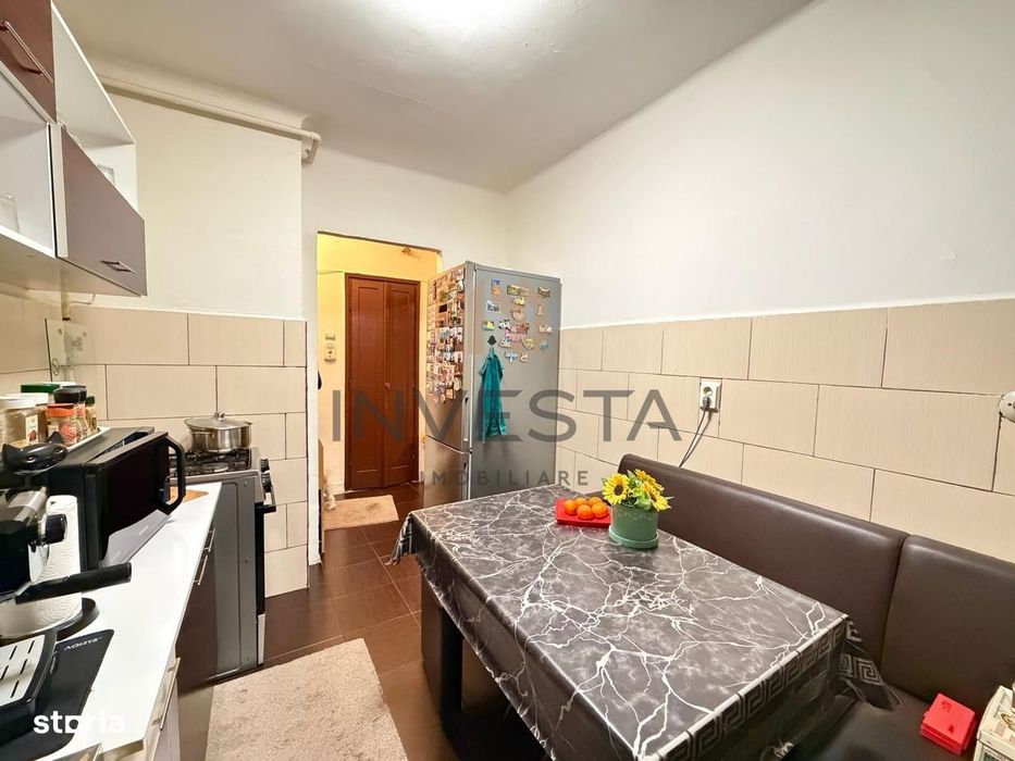 Apartament cu 2 camere decomandat, Centru, zona Piata Abator!