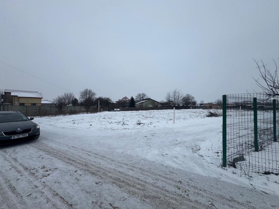 Vând teren Săbăreni 1000 mp – zonă centrală, utilități, proprietar