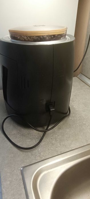 Продавам кафе автомат Saeco made in Italy