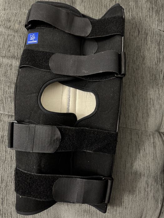 Обездвижваща шина за коляно