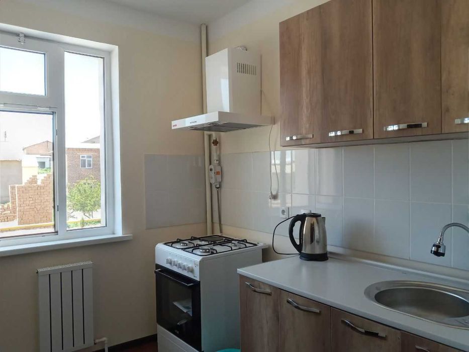 Amu sohilda Bezmakler kvartira 2/1/4